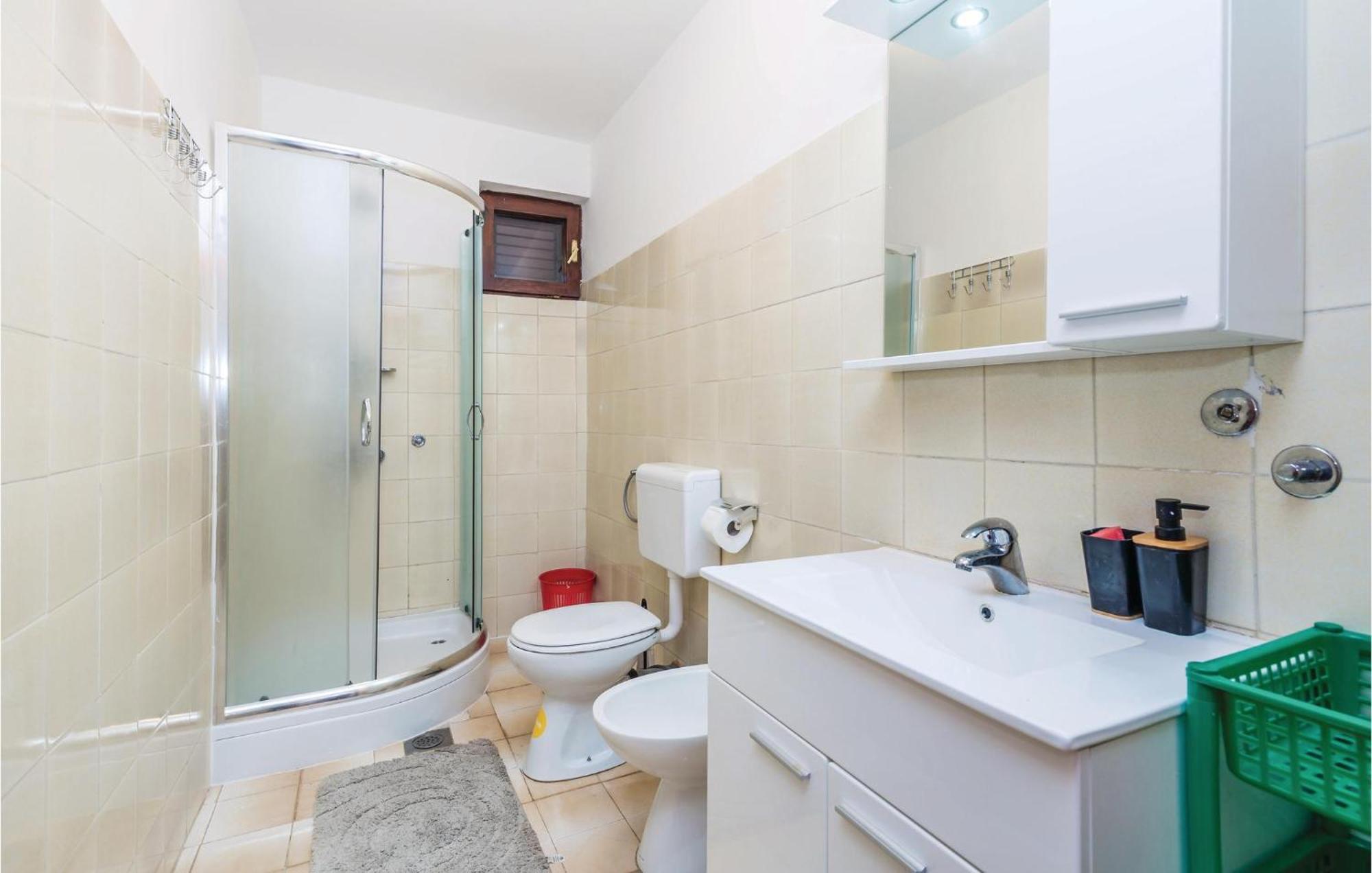 Stunning Apartment In Barbat-Rab With Wifi Barbat na Rabu Eksteriør bilde