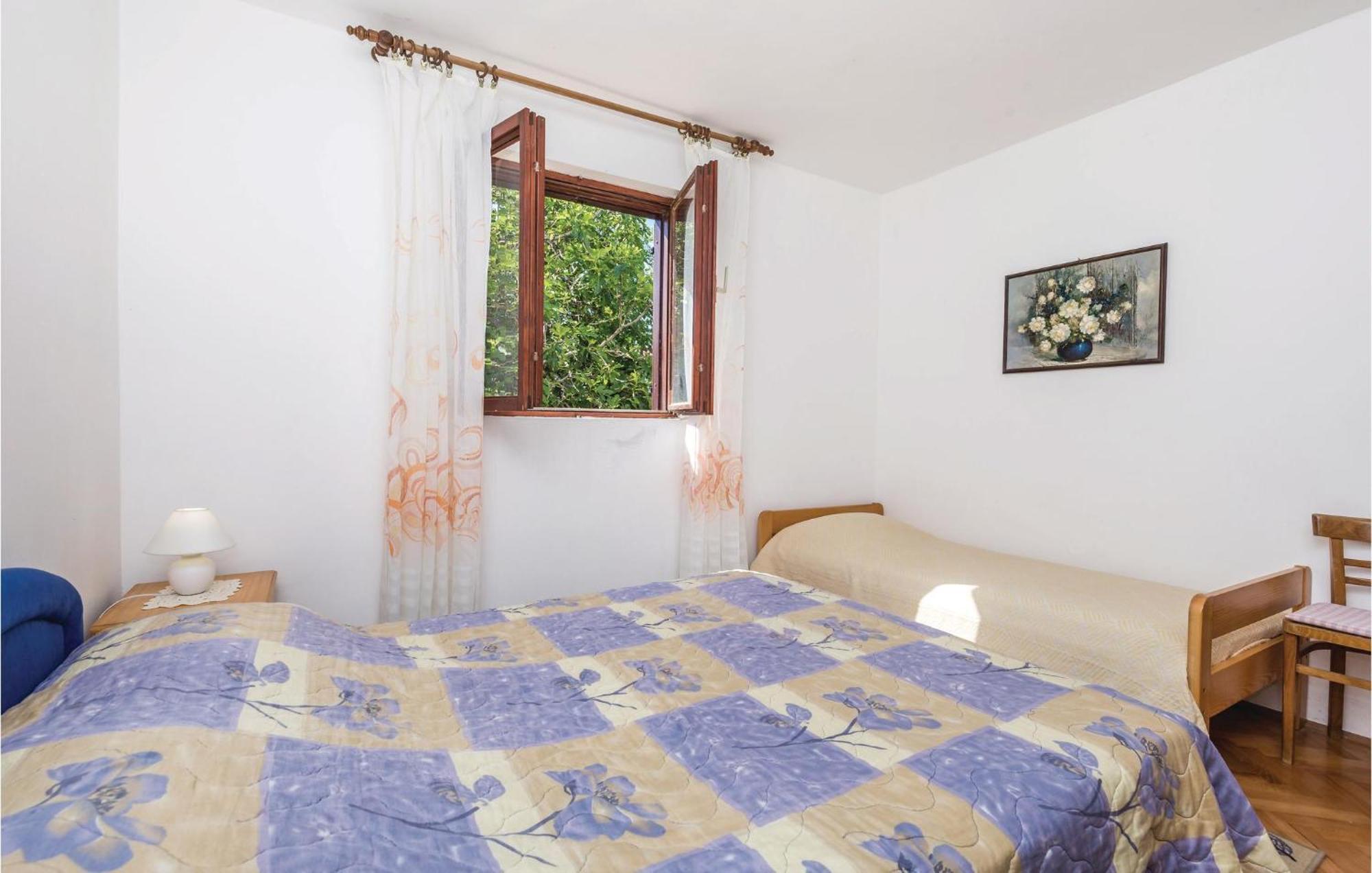 Stunning Apartment In Barbat-Rab With Wifi Barbat na Rabu Eksteriør bilde