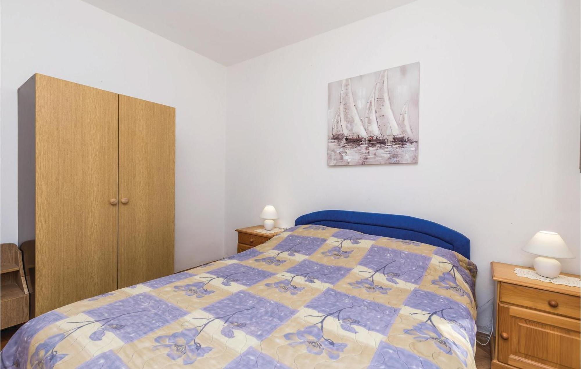 Stunning Apartment In Barbat-Rab With Wifi Barbat na Rabu Eksteriør bilde