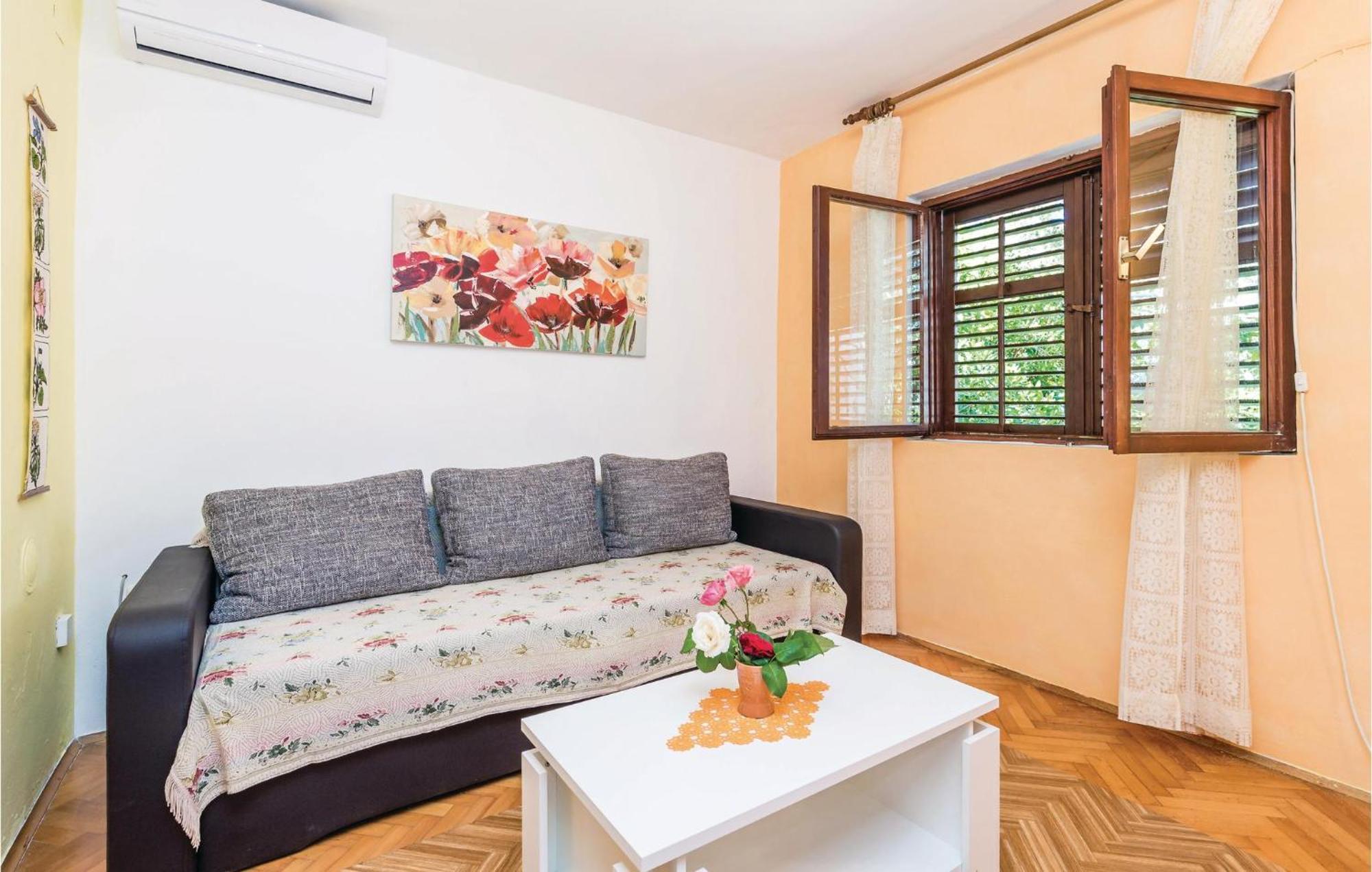 Stunning Apartment In Barbat-Rab With Wifi Barbat na Rabu Eksteriør bilde